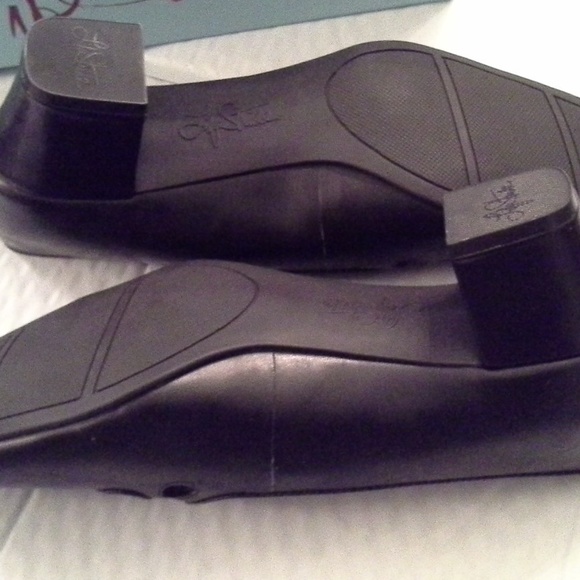 |SOLD| Life Stride Black Mary Jane Shoes 9W - Picture 3 of 8